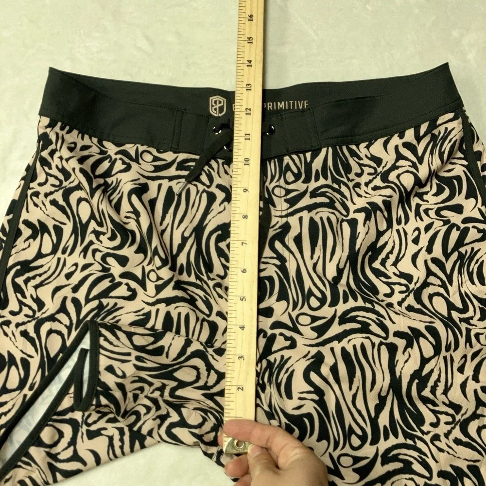 Born Primitive Island Shorts 5